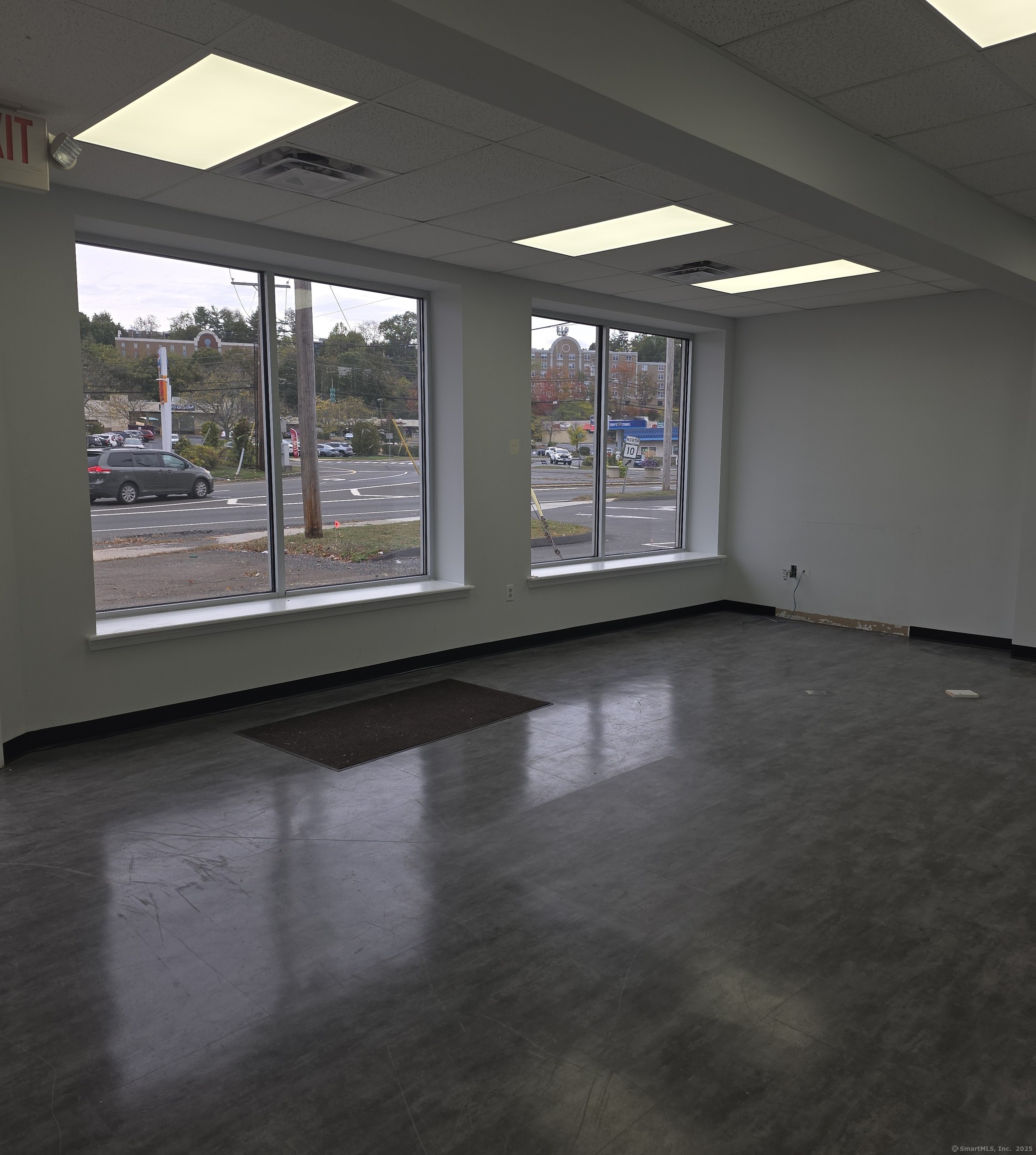 2415 Dixwell Avenue Hamden CT 06514
