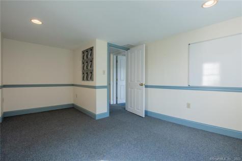 10 Bokum Road Essex CT 06426