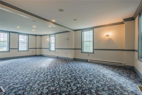 10 Bokum Road Essex CT 06426