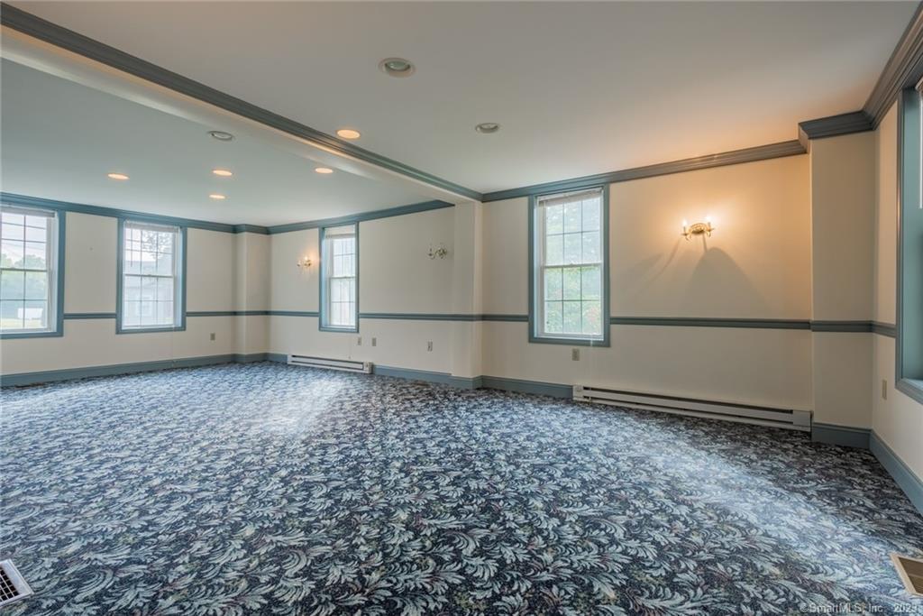 10 Bokum Road Essex CT 06426