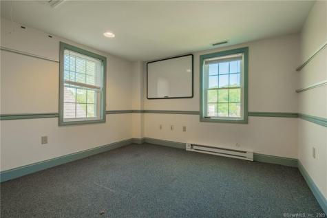 10 Bokum Road Essex CT 06426