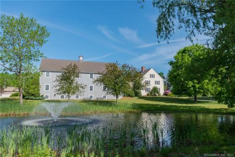 10 Bokum Road Essex CT 06426