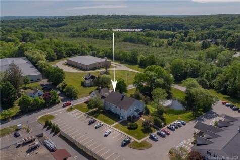10 Bokum Road Essex CT 06426