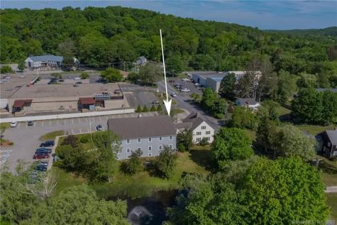 10 Bokum Road Essex CT 06426