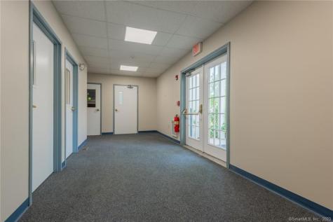 10 Bokum Road Essex CT 06426