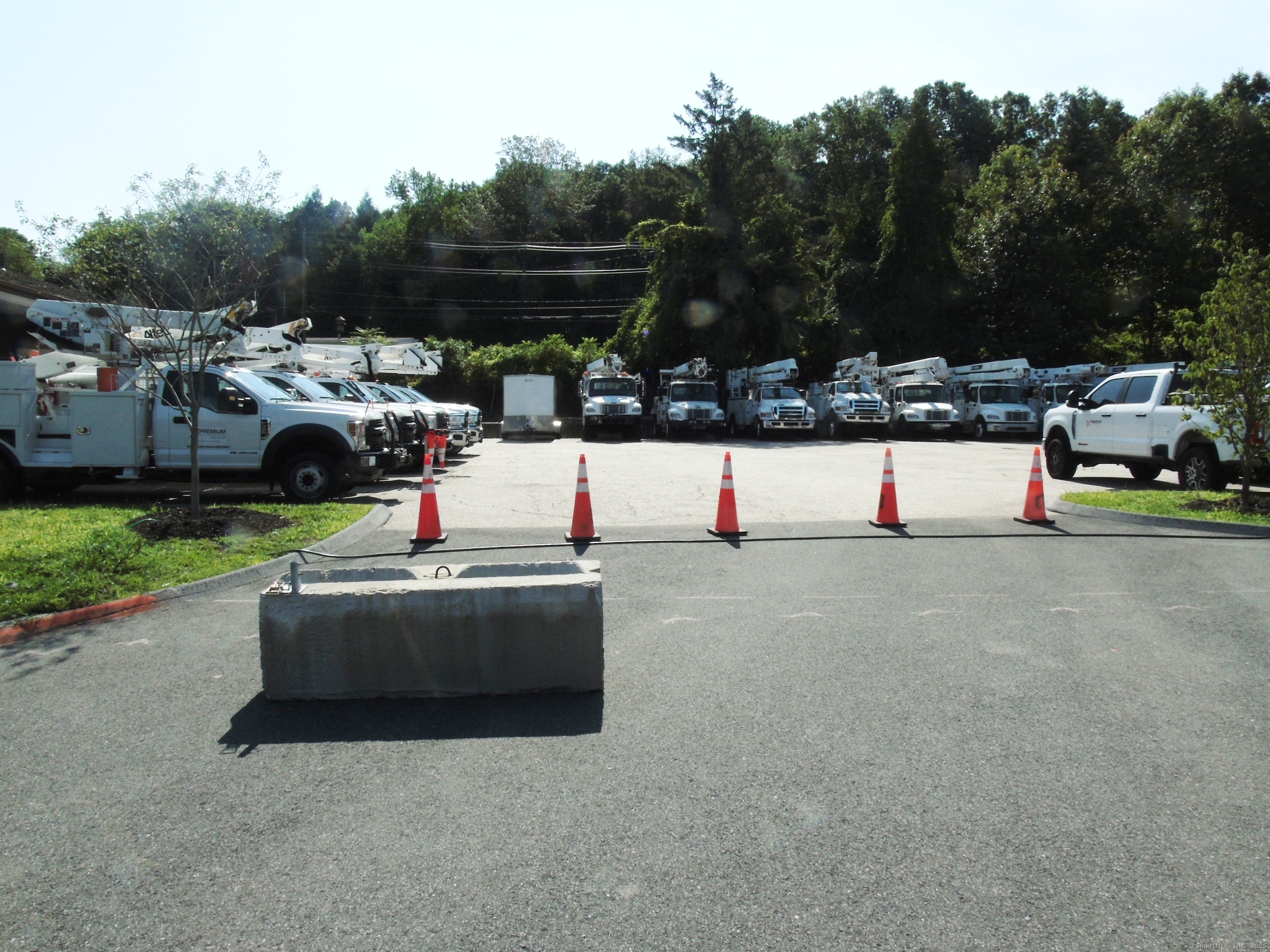 1545 Monroe Turnpike Monroe CT 06468