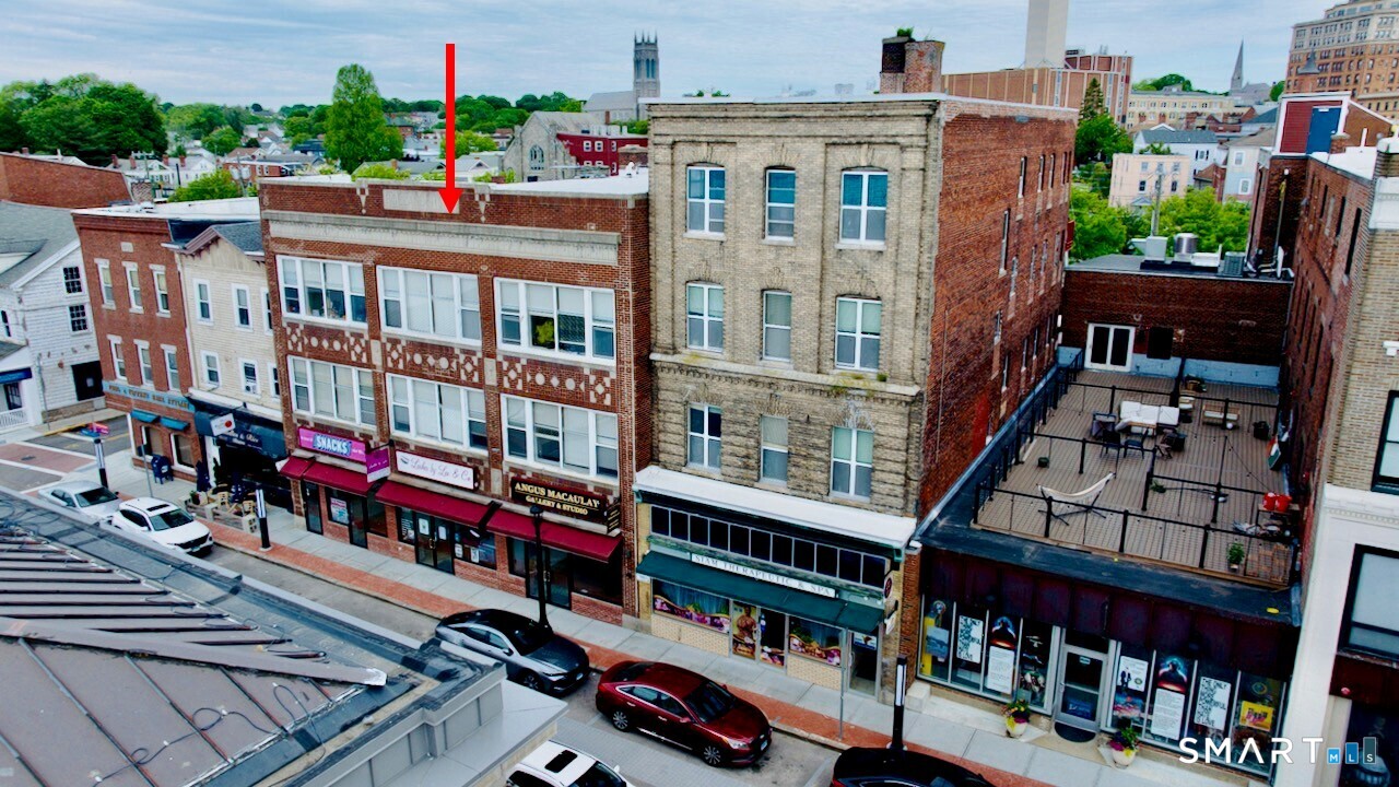 153 Bank Street New London CT 06320