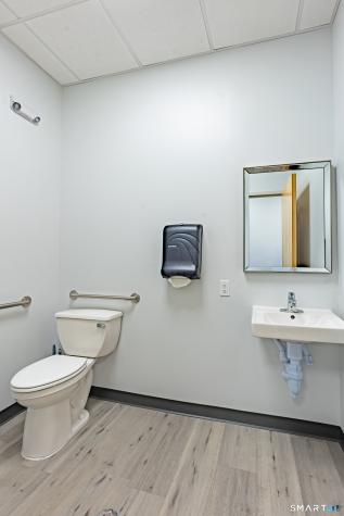 1336 East Main Street Meriden CT 06450