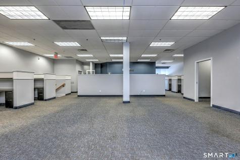 236 Boston Post Road Orange CT 06477