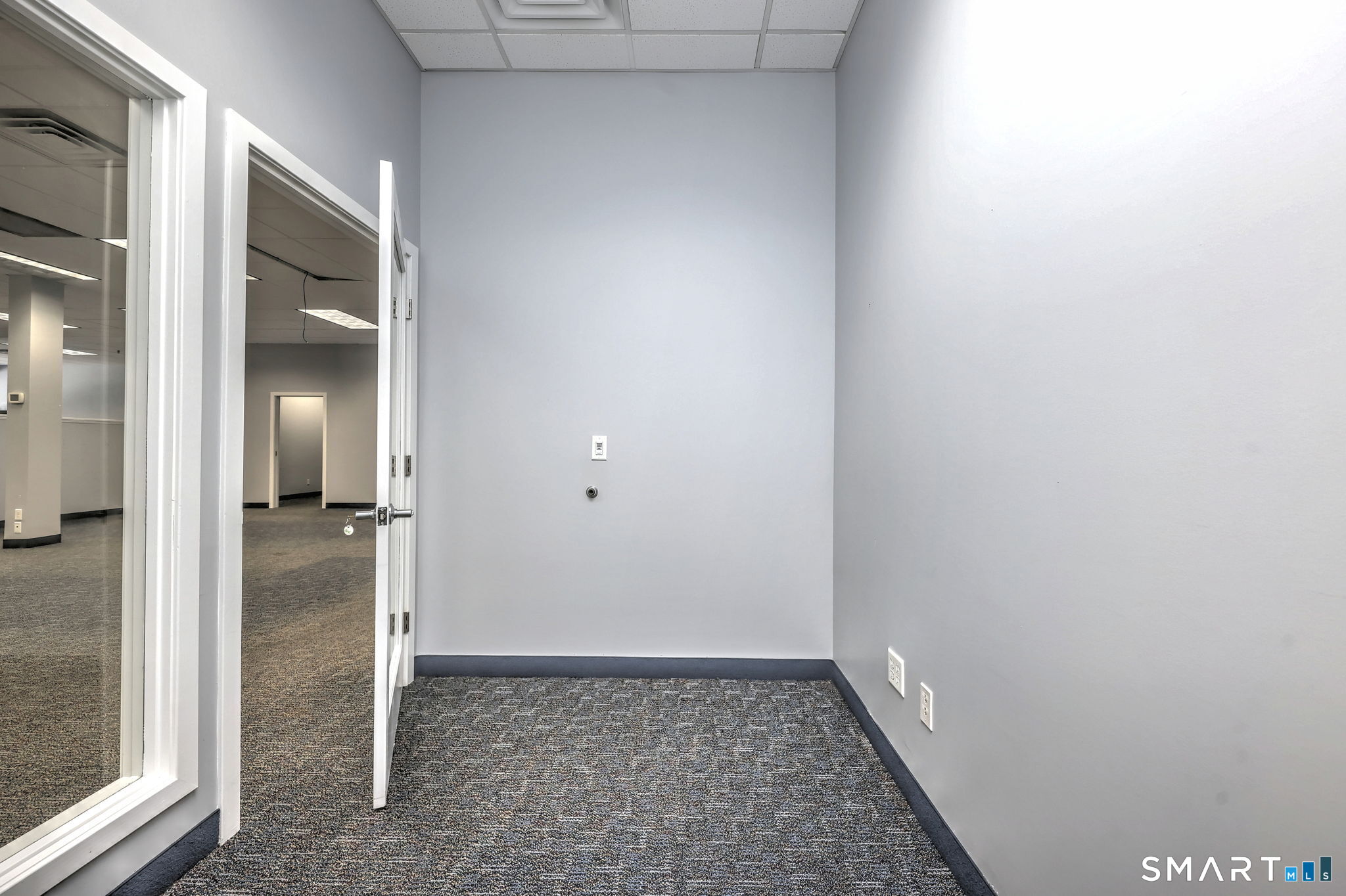 236 Boston Post Road Orange CT 06477