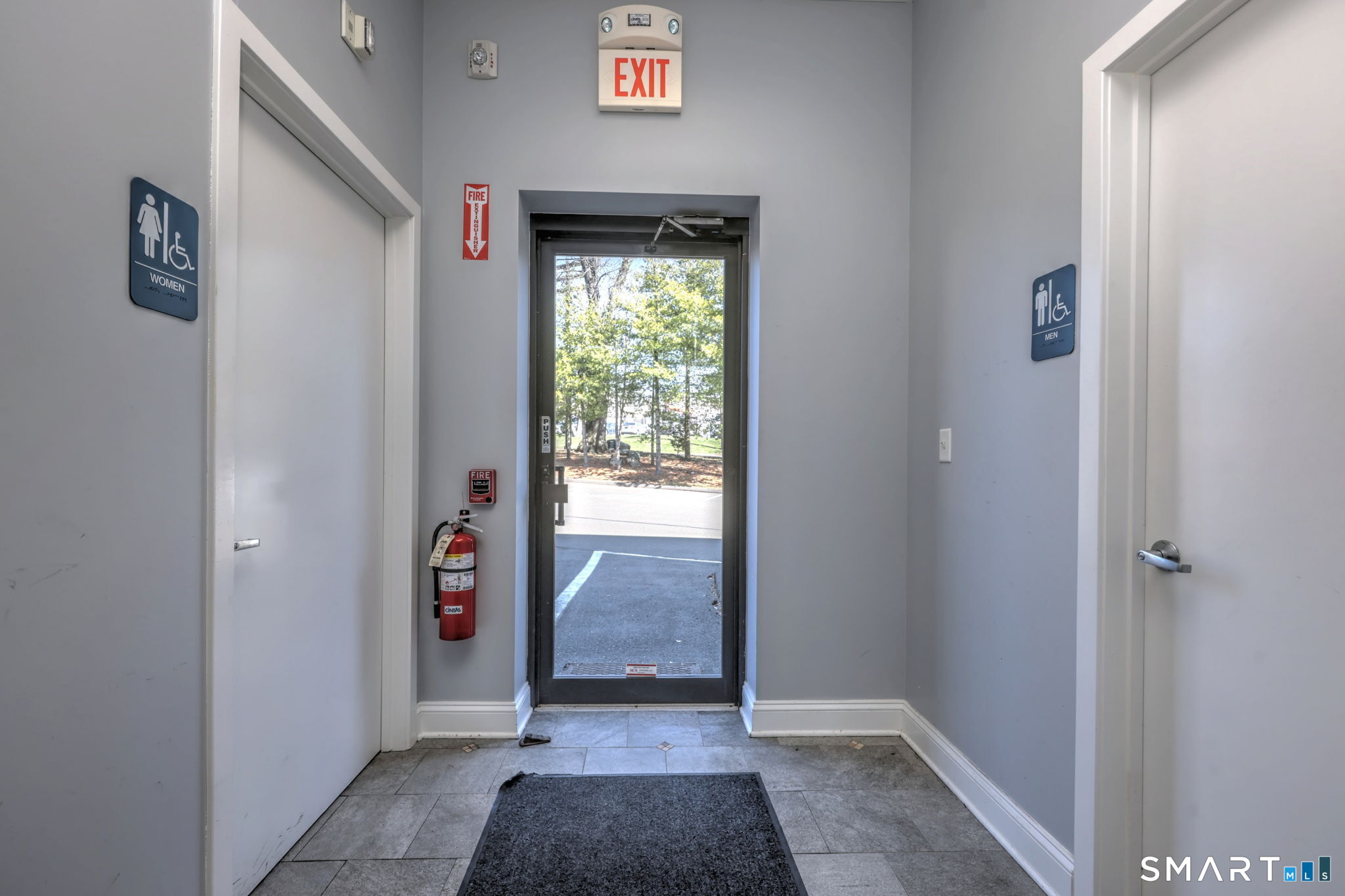 236 Boston Post Road Orange CT 06477