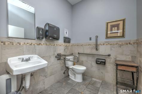 236 Boston Post Road Orange CT 06477