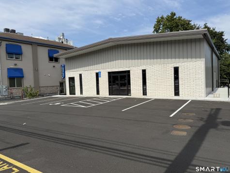 36 Newtown Road Danbury CT 06810