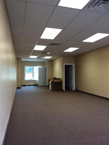11 South Road Somers CT 06071