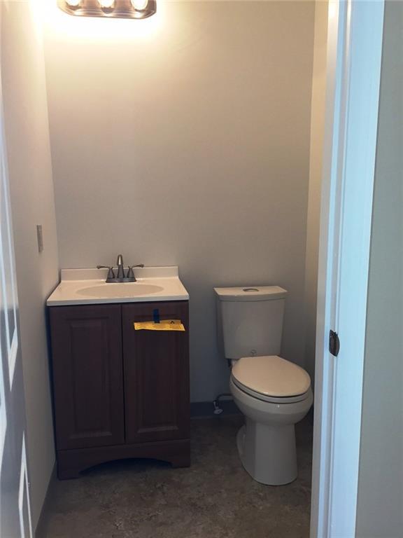 11 South Road Somers CT 06071