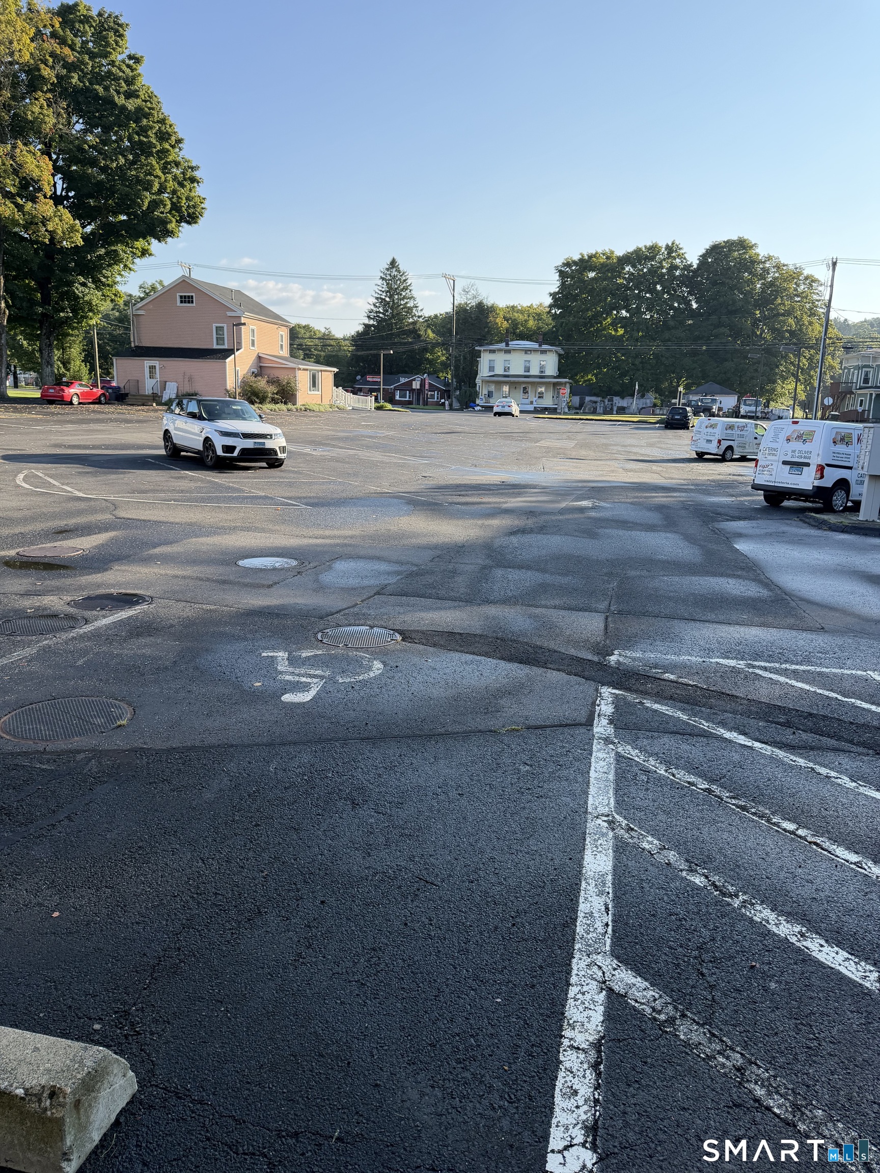 417 Main Street Monroe CT 06468