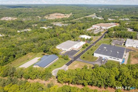 51 Ridge Road Putnam CT 06260