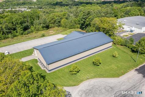 51 Ridge Road Putnam CT 06260