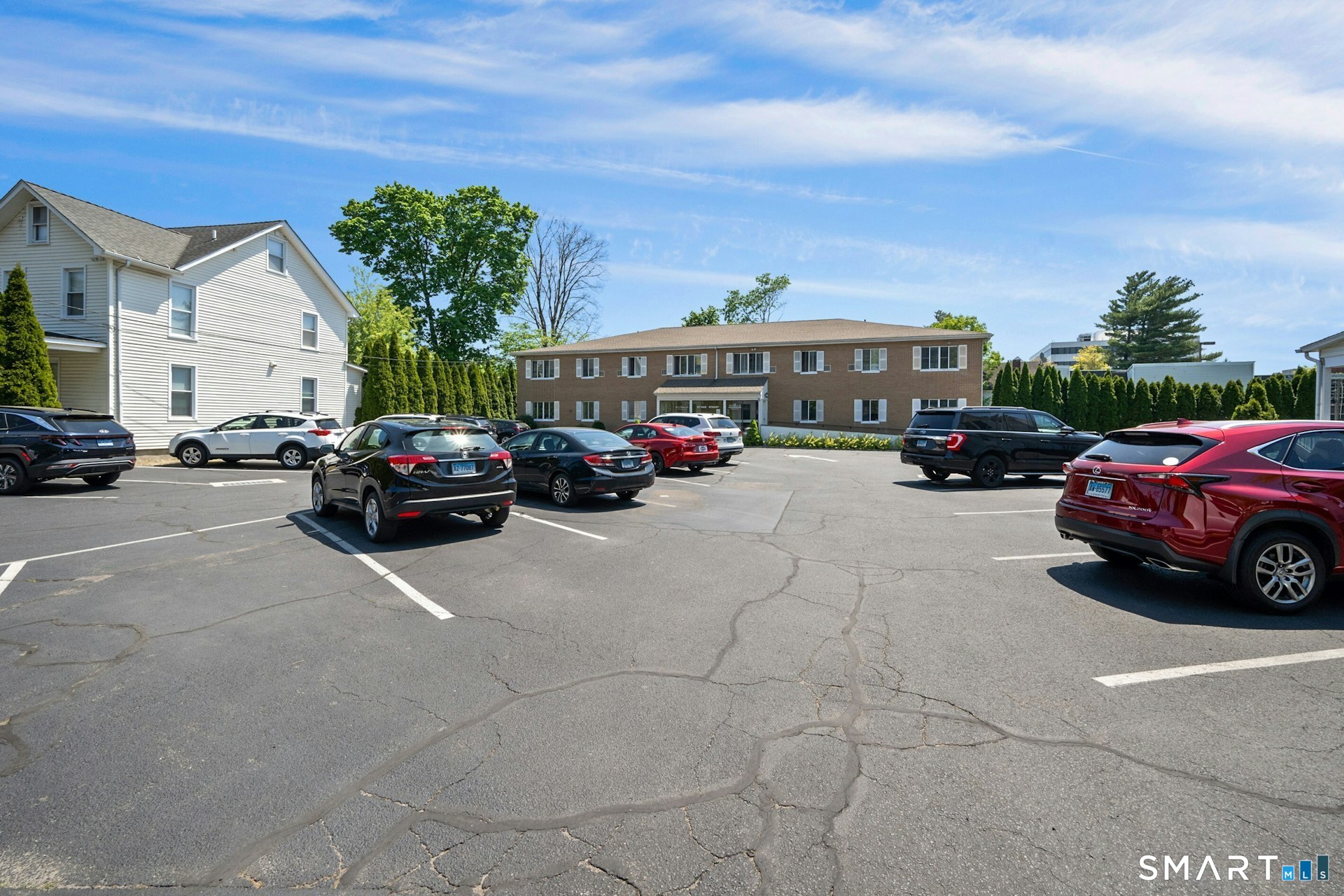 27 Oak Street Stamford CT 06905