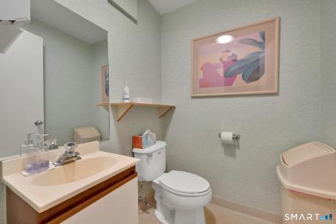 27 Oak Street Stamford CT 06905