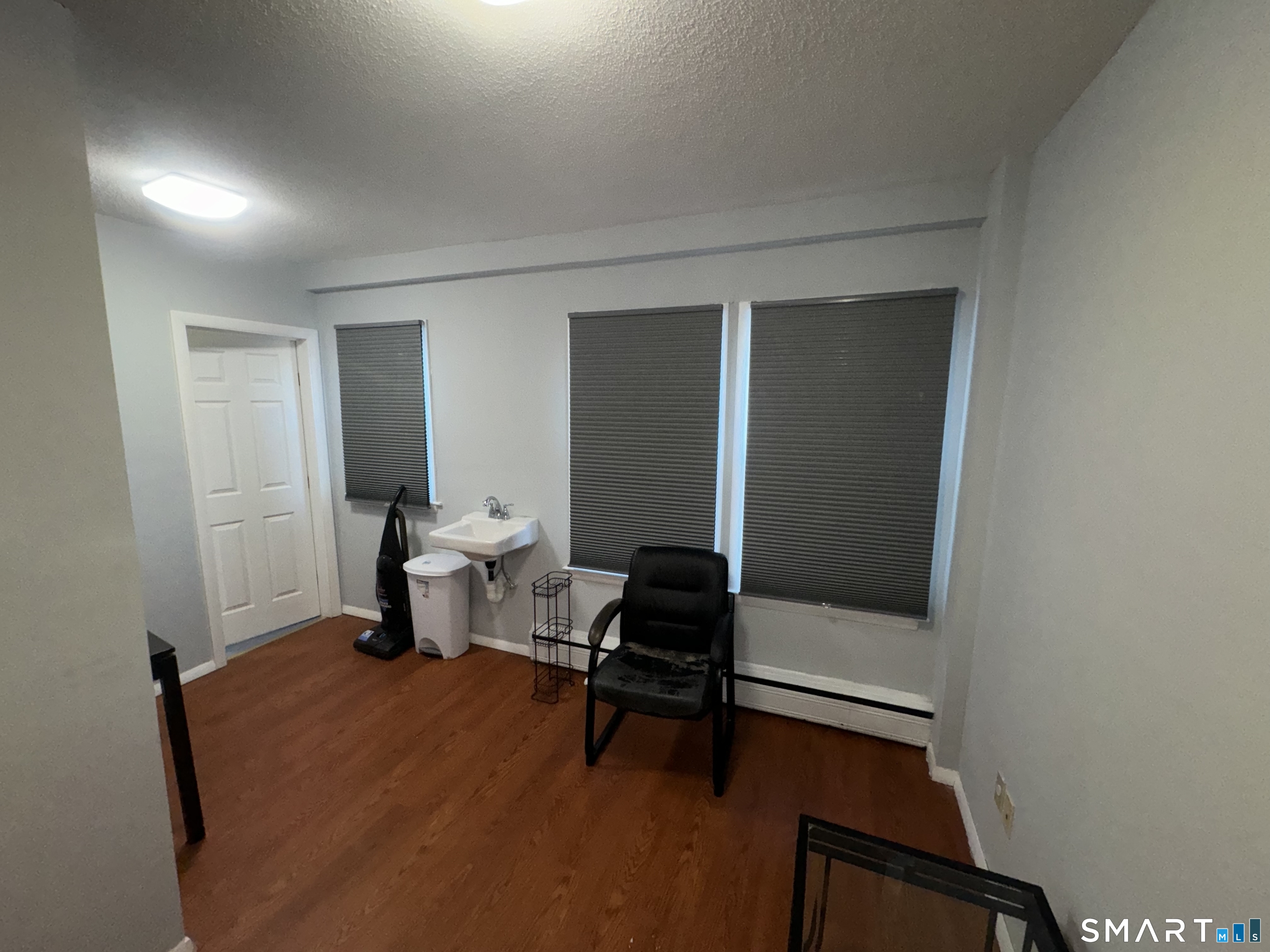 585 Burnside Avenue East Hartford CT 06108