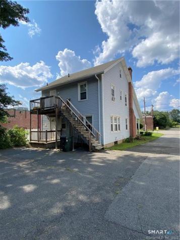 585 Burnside Avenue East Hartford CT 06108