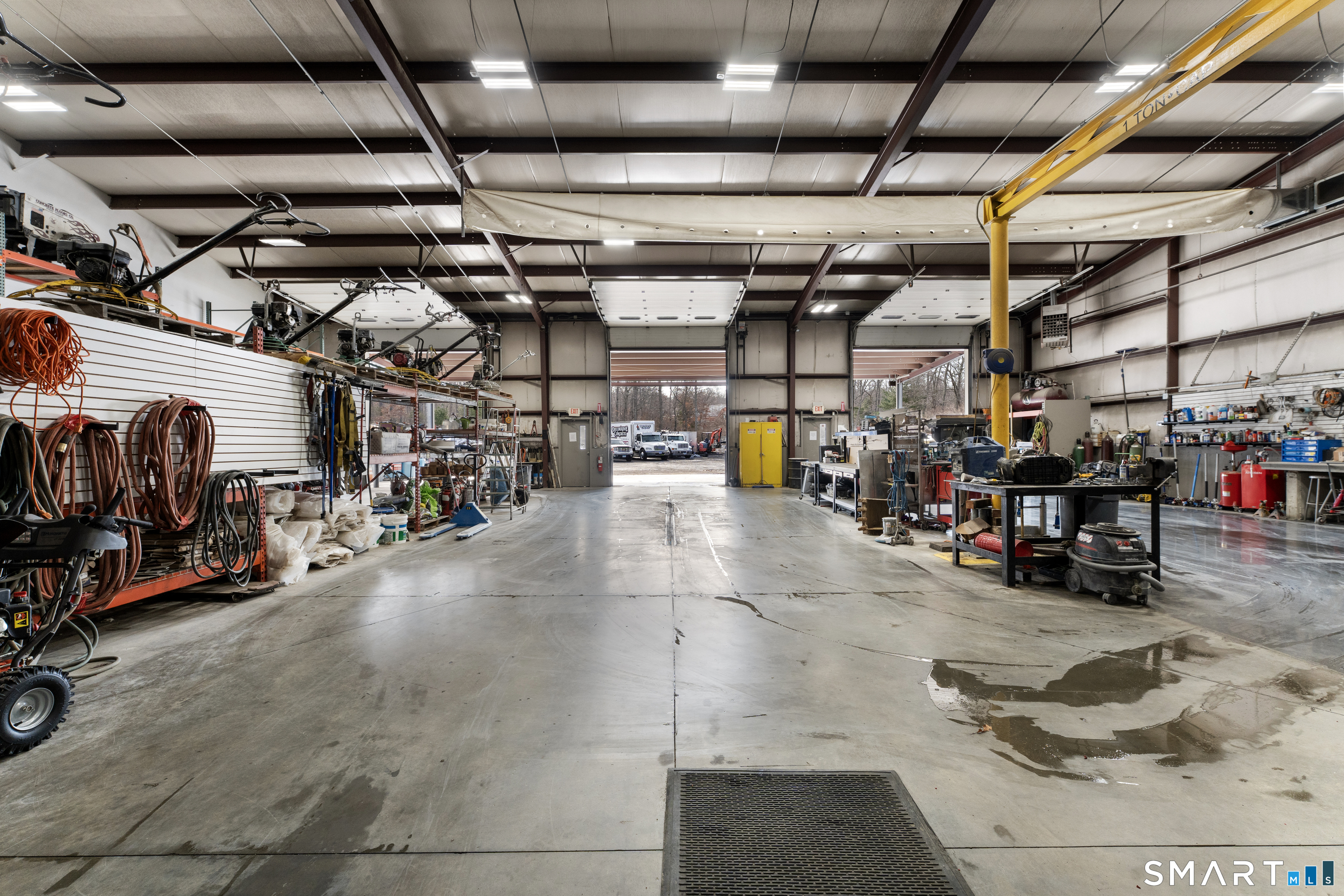 13 West Parkway Plainfield CT 06374