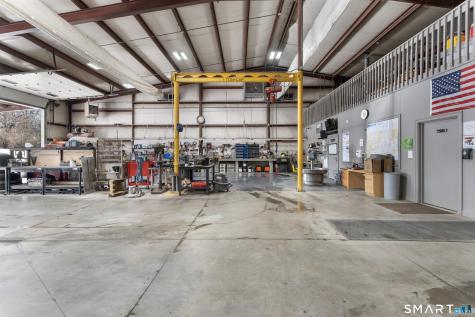 13 West Parkway Plainfield CT 06374