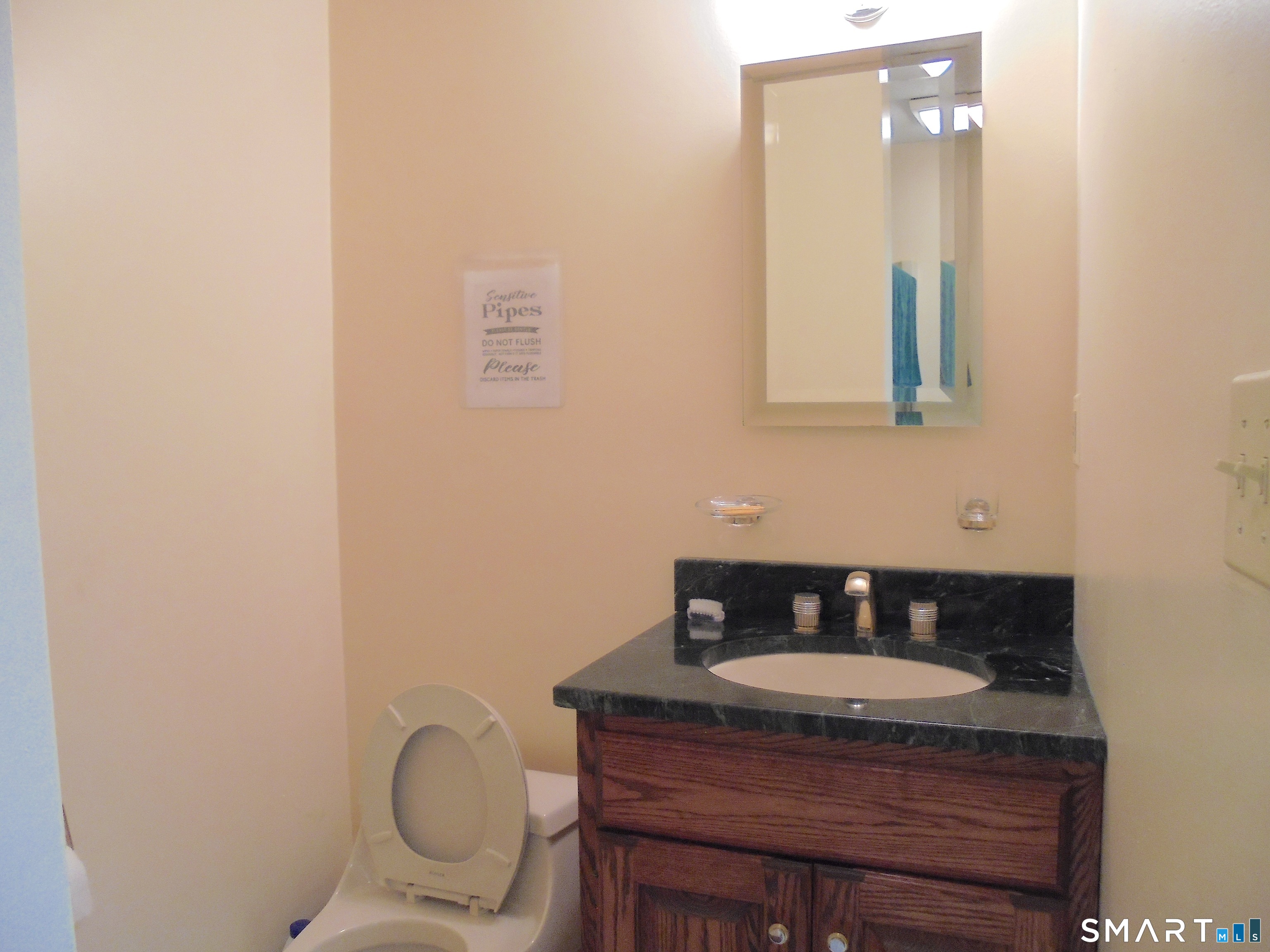 256 Main Street East Windsor CT 06088