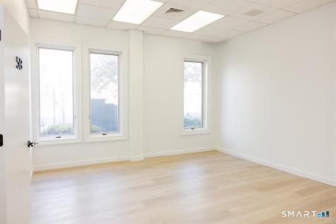 883 Black Rock Turnpike Fairfield CT 06825