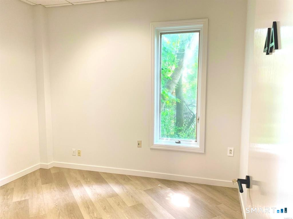 883 Black Rock Turnpike Fairfield CT 06825