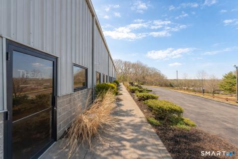 13 West Parkway Plainfield CT 06374