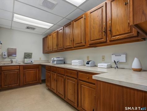 6 Woodland Road Madison CT 06443