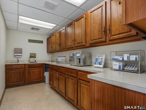 6 Woodland Road Madison CT 06443