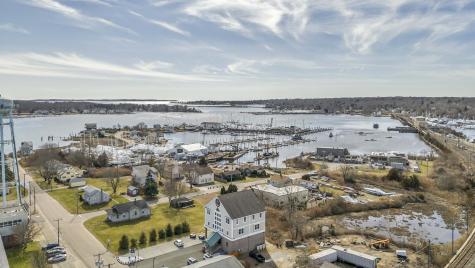 4 Broadway Avenue Extension Stonington CT 06355