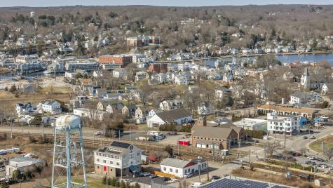 4 Broadway Avenue Extension Stonington CT 06355