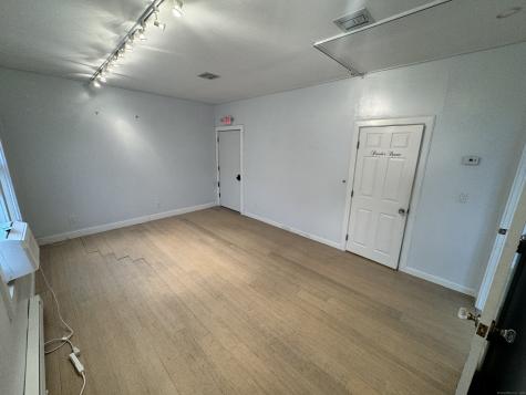 4 Broadway Avenue Extension Stonington CT 06355