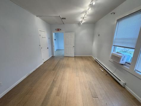 4 Broadway Avenue Extension Stonington CT 06355