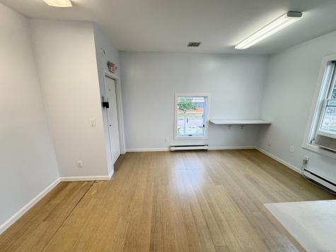 4 Broadway Avenue Extension Stonington CT 06355