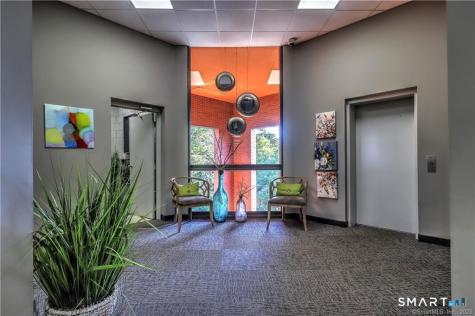 236 Boston Post Road Orange CT 06477