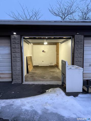 1840 Barnum Avenue Bridgeport CT 06610
