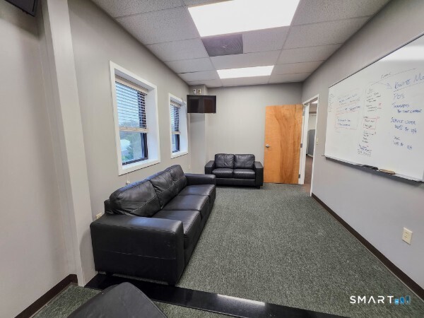 280 Schoolhouse Road Cheshire CT 06410