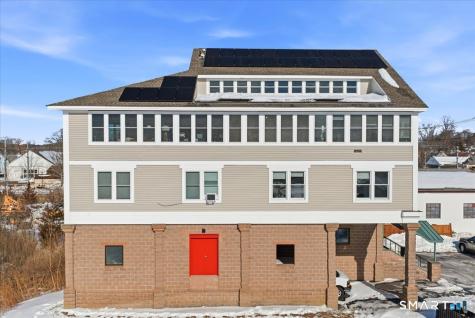 4 Broadway Avenue Extension Stonington CT 06355