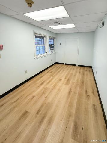 131 Boston Post Road East Lyme CT 06333