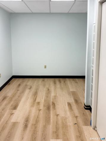 131 Boston Post Road East Lyme CT 06333