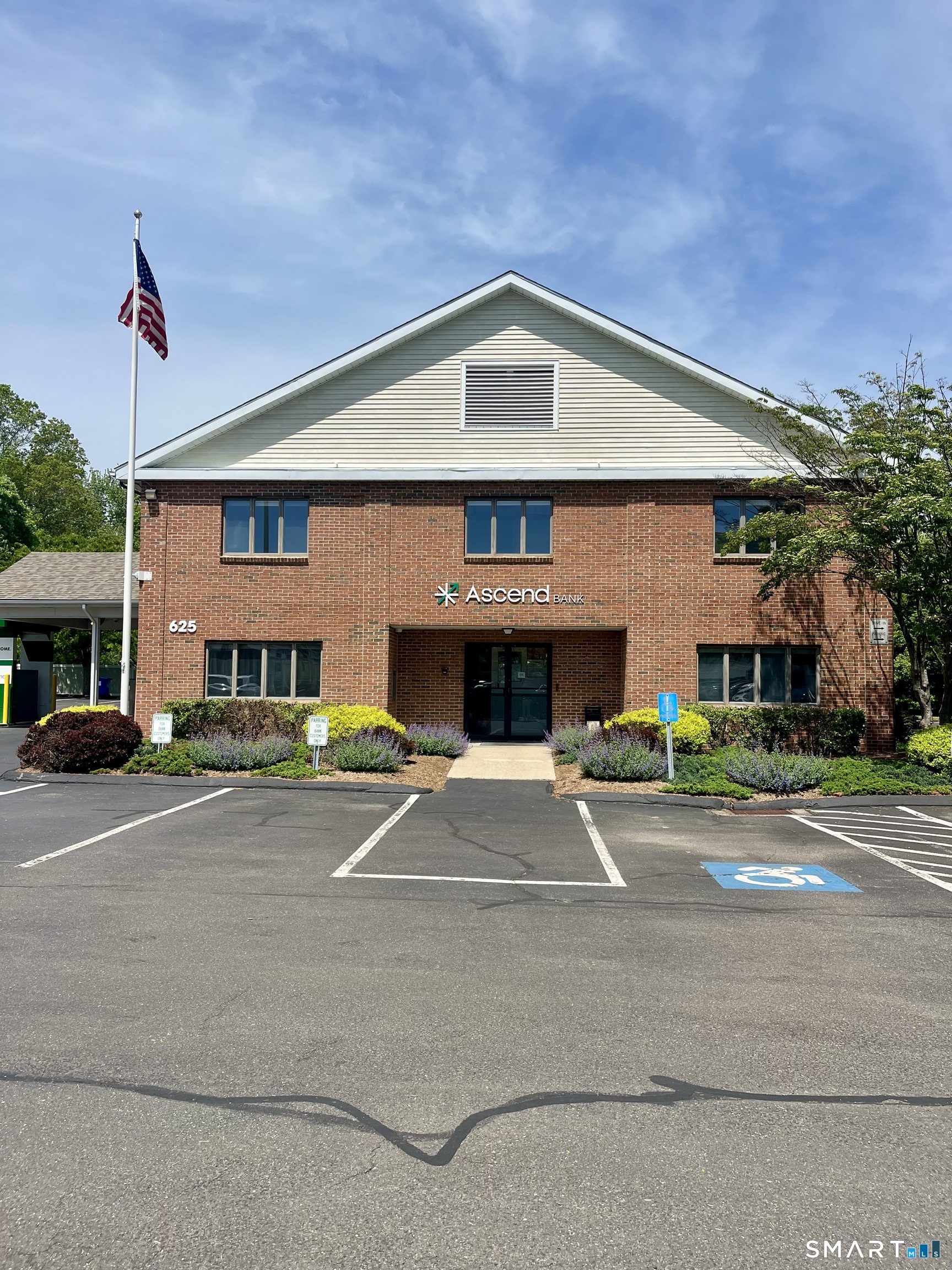 625 Boston Post Road Guilford CT 06437
