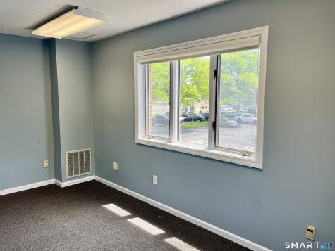 631 Boston Post Road Guilford CT 06437