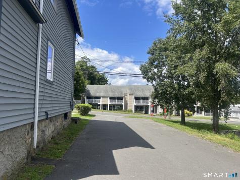 12 Danbury Road Ridgefield CT 06877