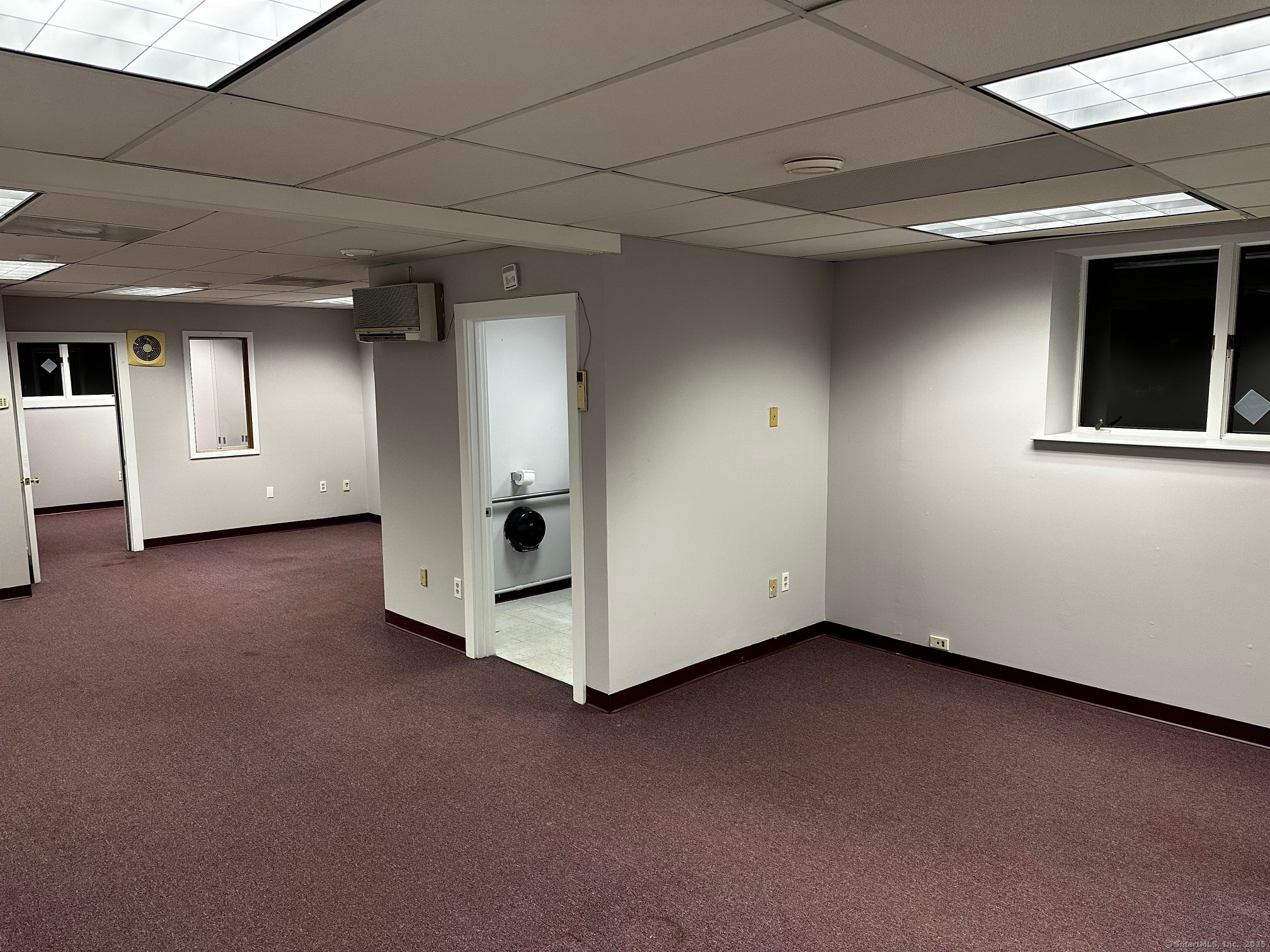 61 Ffyler Place Suffield CT 06078
