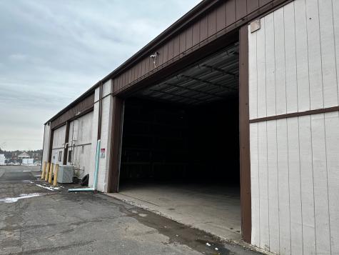 61 Ffyler Place Suffield CT 06078